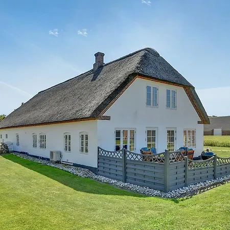Holiday home Bredebro *